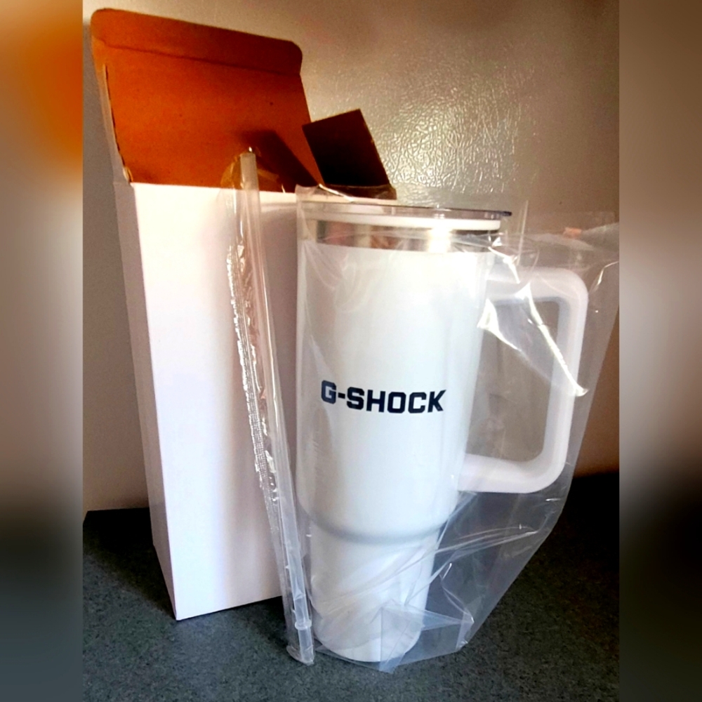 G-Shock By Casio White Travel Mug with Handle & Reusable Straw